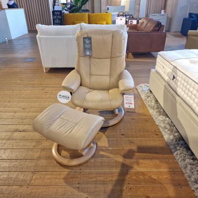 Barker and stonehouse online stressless chairs